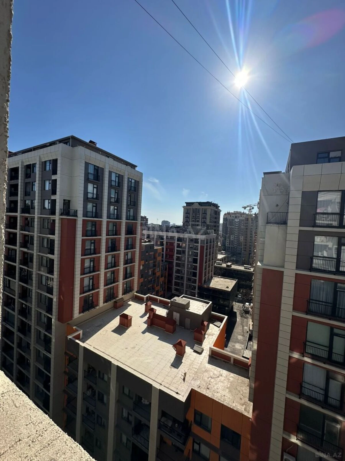 Satılır 3 otaqlı mənzil 101 m²