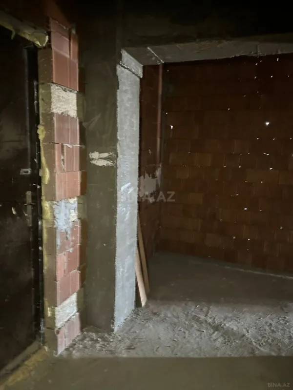 Satılır 3 otaqlı mənzil 101 m²