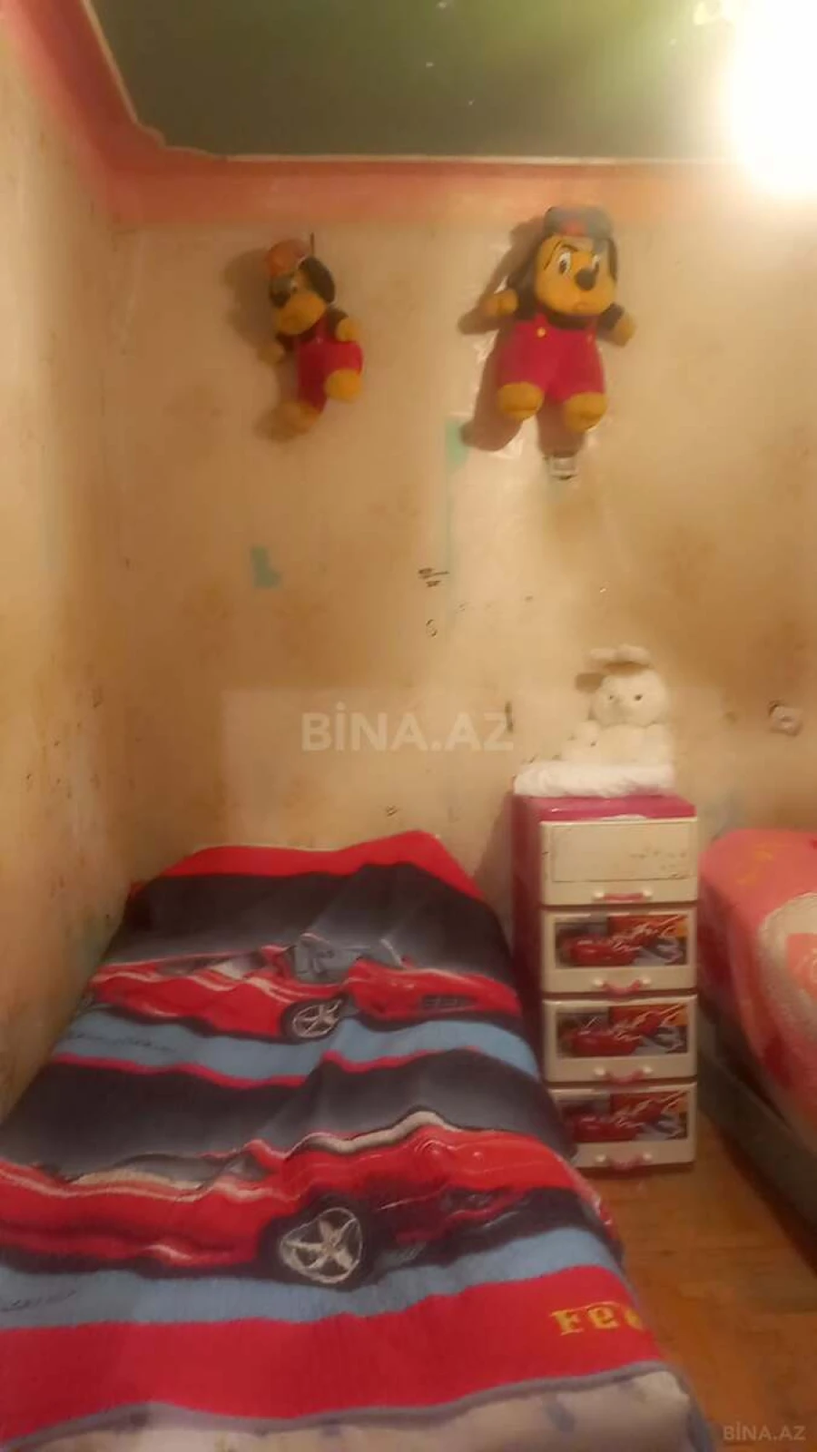 Satılır 2 otaqlı mənzil 70 m²