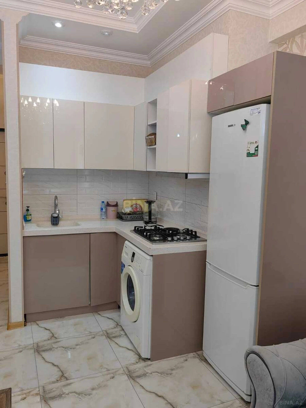 Kirayə verilir 2 otaqlı mənzil 60 m²