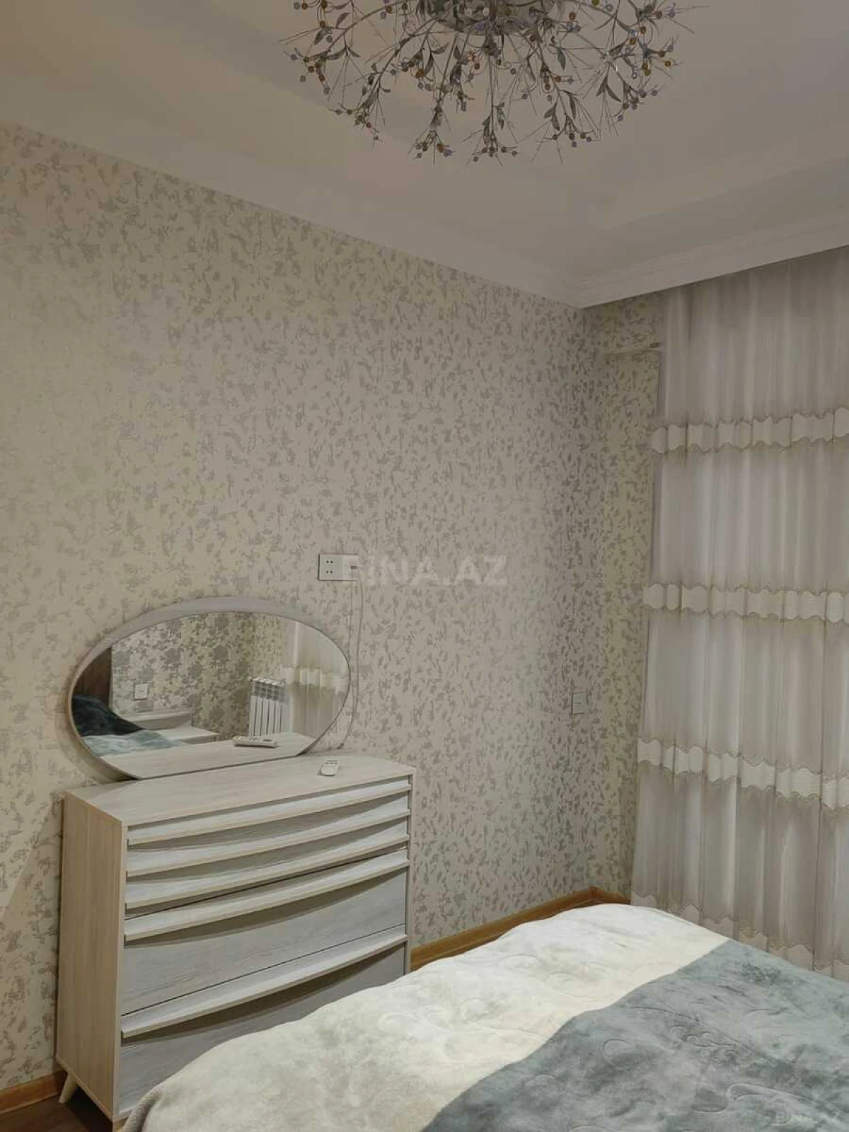 Kirayə verilir 2 otaqlı mənzil 60 m²