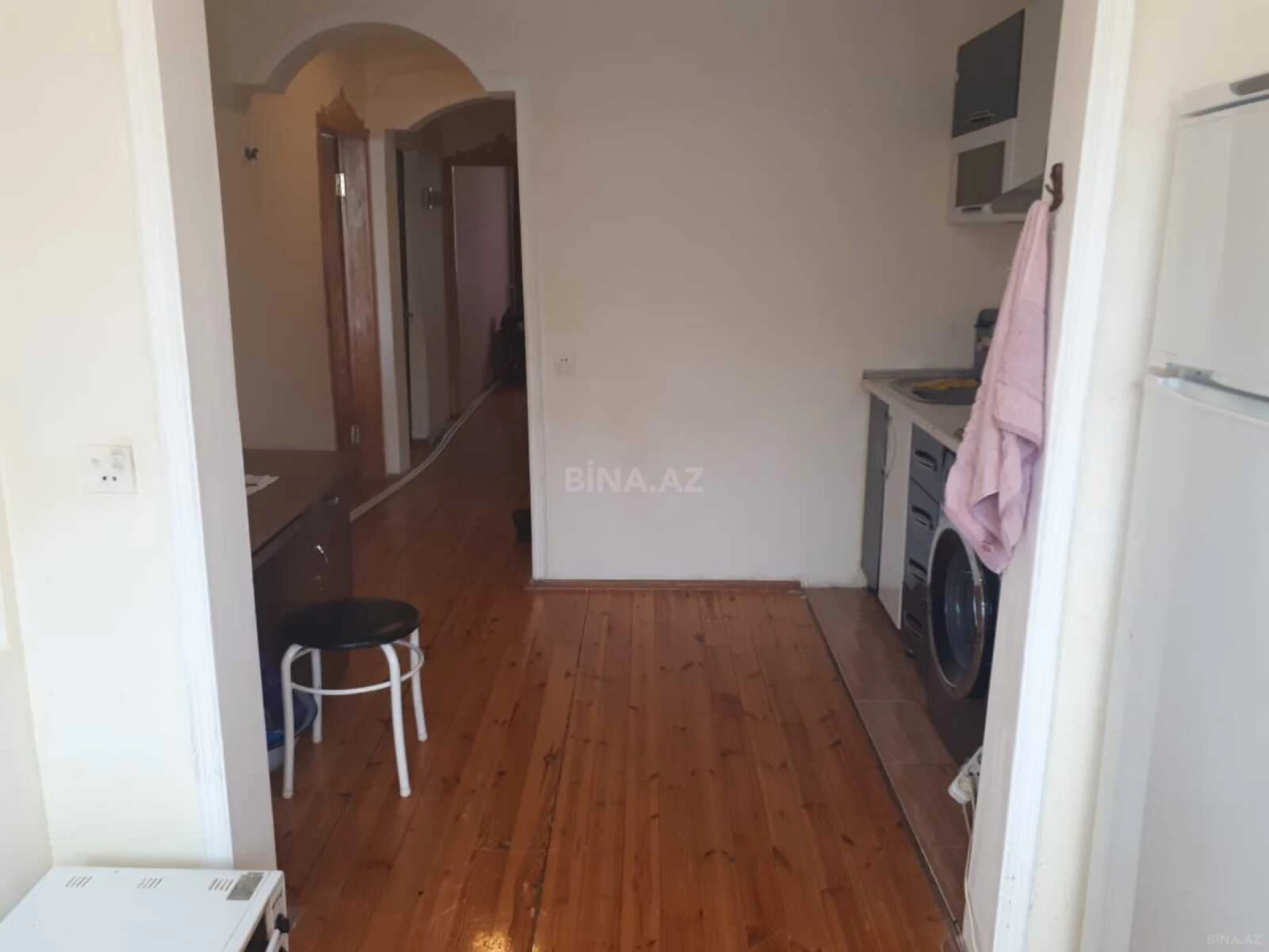 Kirayə verilir 2 otaqlı mənzil 65 m²