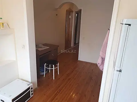 Kirayə verilir 2 otaqlı mənzil 65 m²