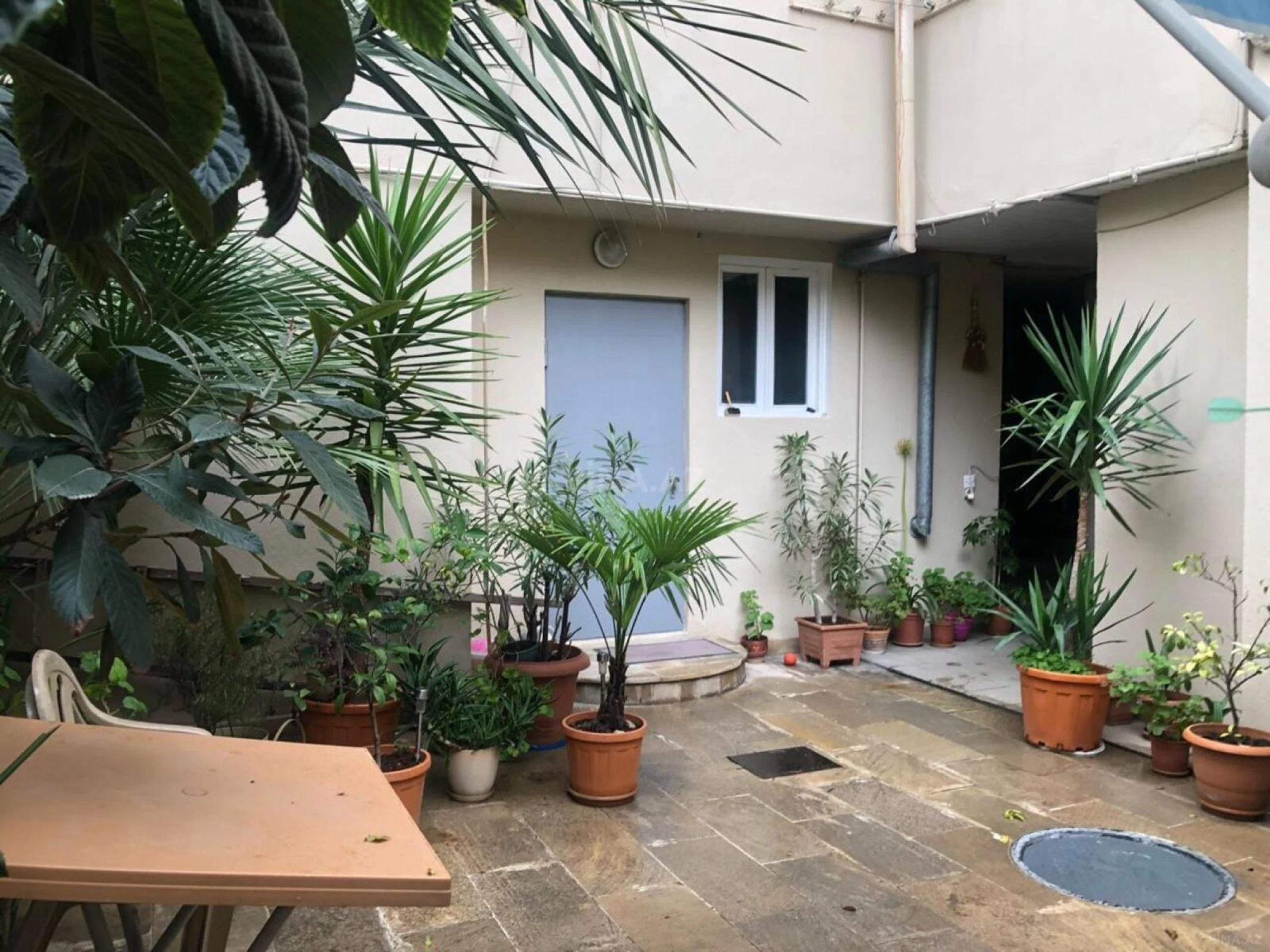 Satılır 6 otaqlı həyət evi 170 m²