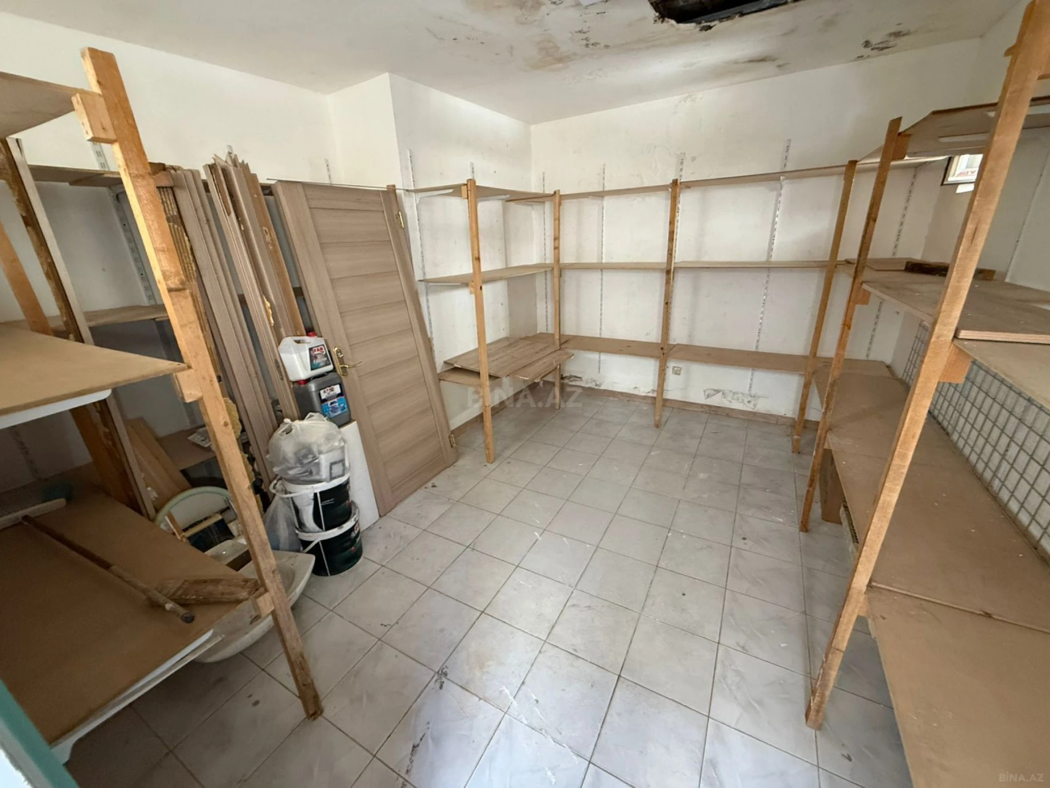 Kirayə verilir obyekt 170 m²