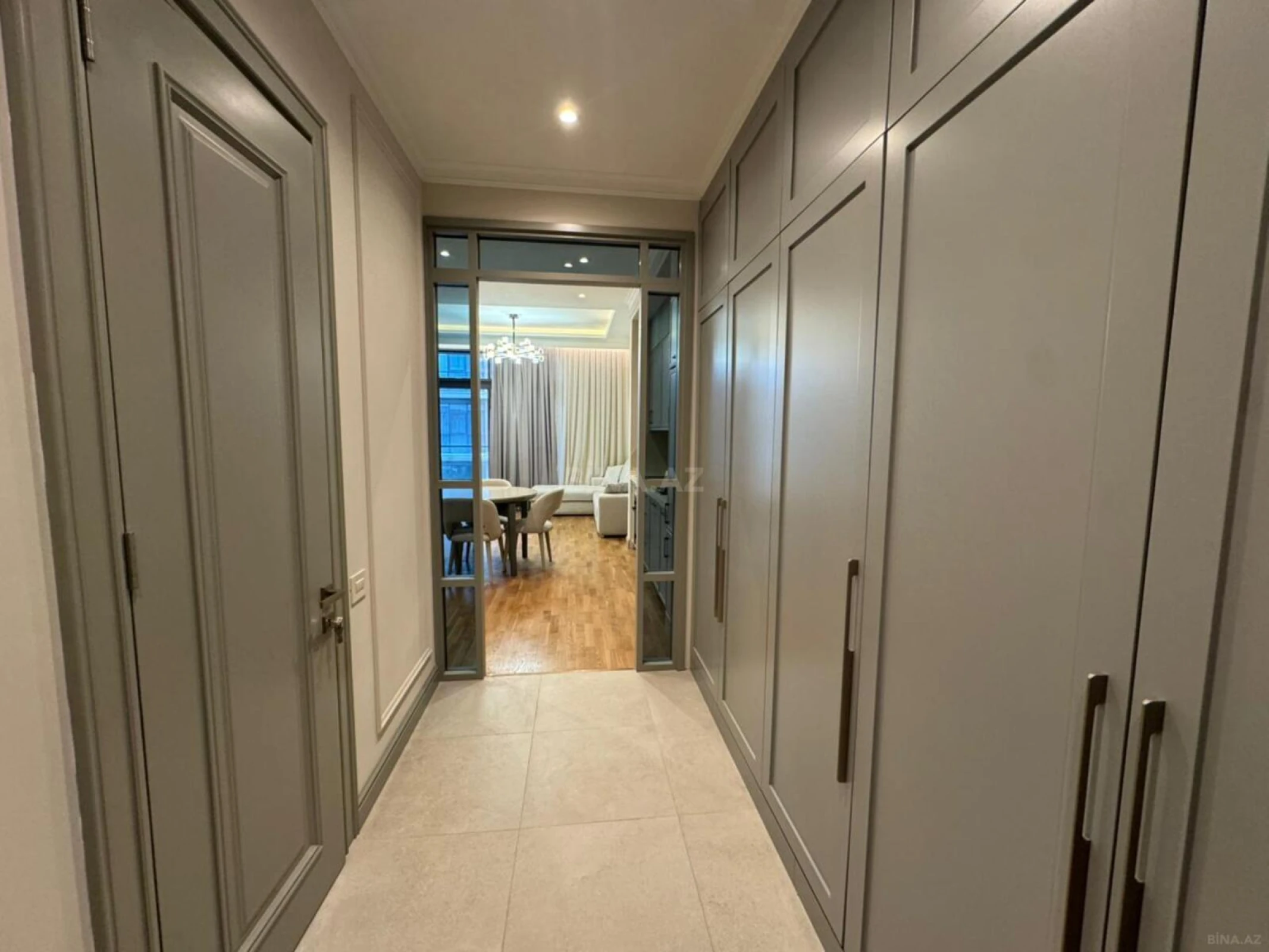 Kirayə verilir 2 otaqlı mənzil 86.2 m²
