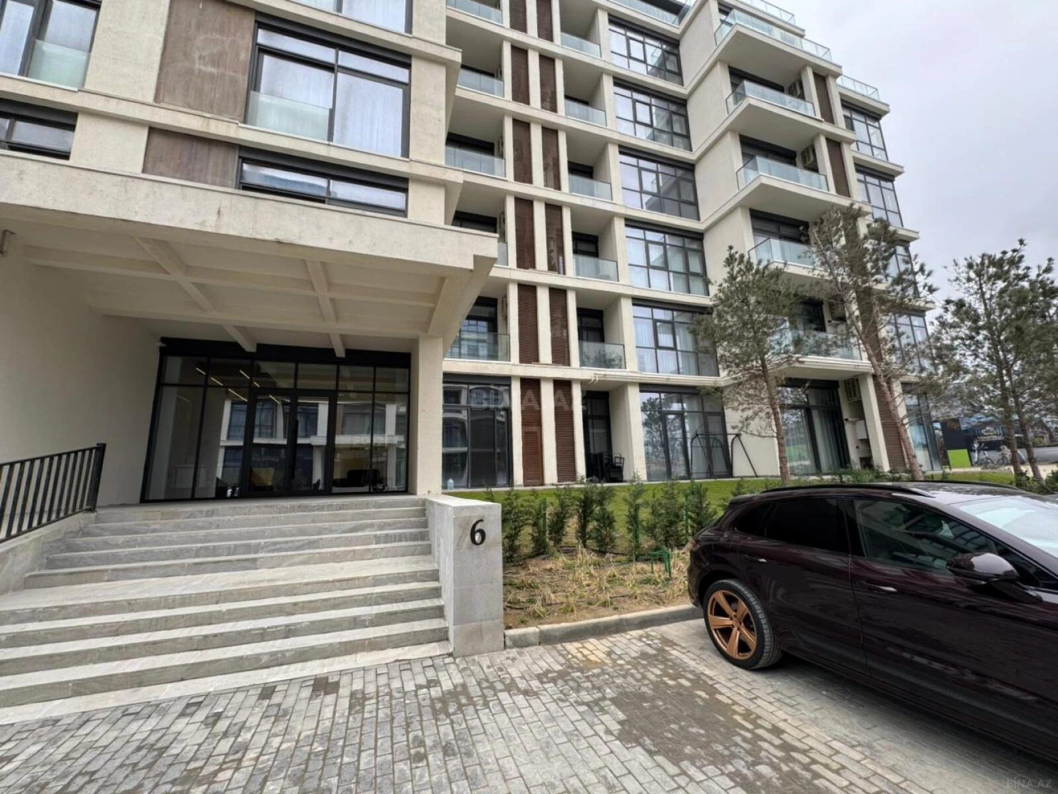 Kirayə verilir 2 otaqlı mənzil 86.2 m²
