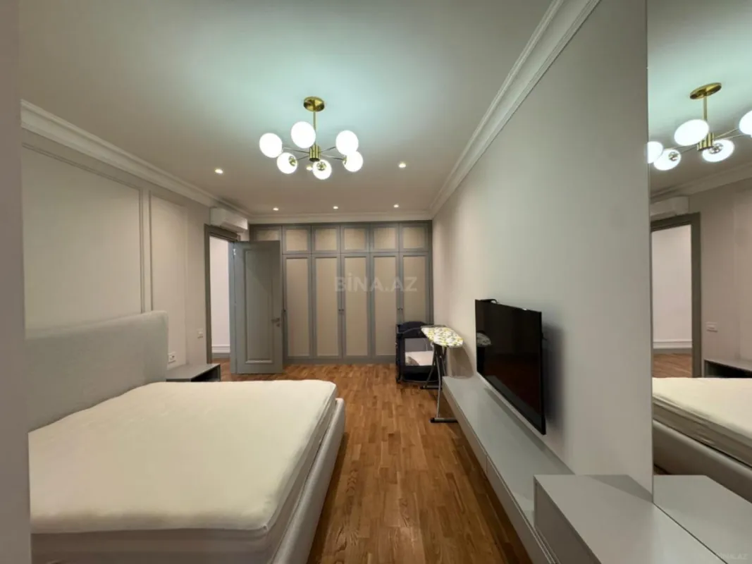 Kirayə verilir 2 otaqlı mənzil 86.2 m²