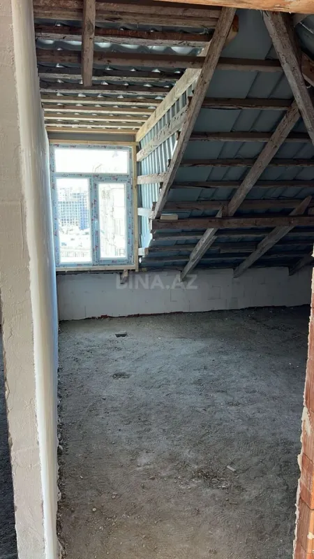 Satılır 2 otaqlı mənzil 73 m²