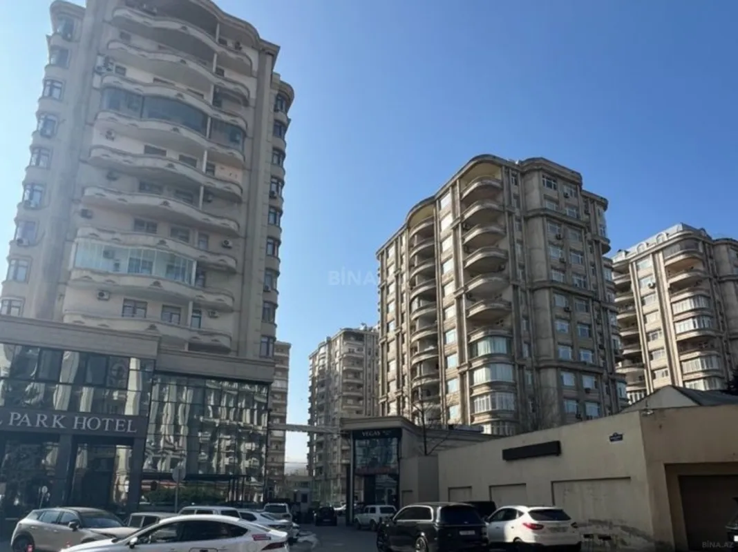 Satılır 2 otaqlı mənzil 73 m²