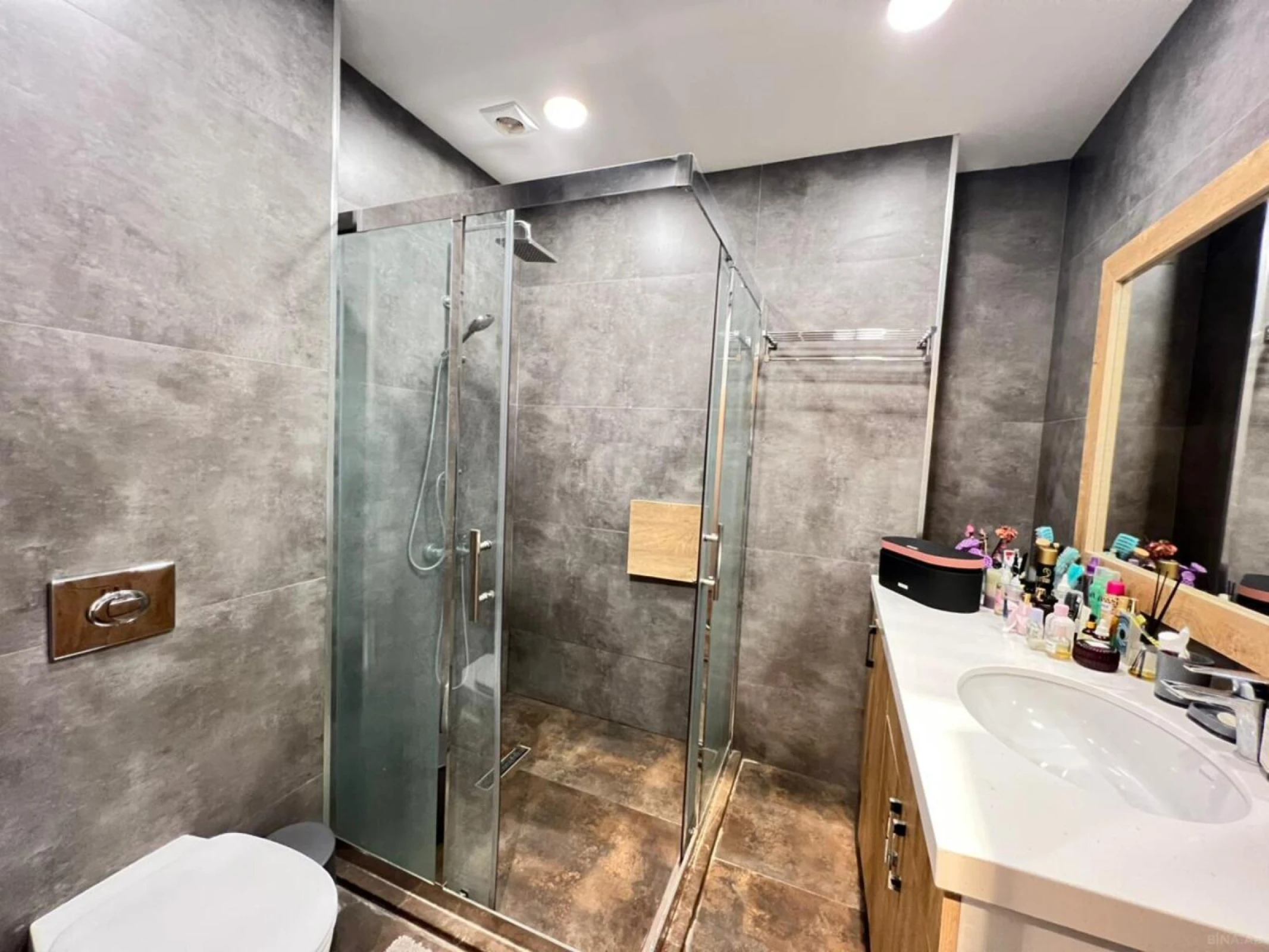 Satılır 1 otaqlı mənzil 50 m²