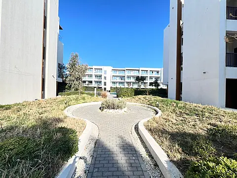 Satılır 1 otaqlı mənzil 50 m²