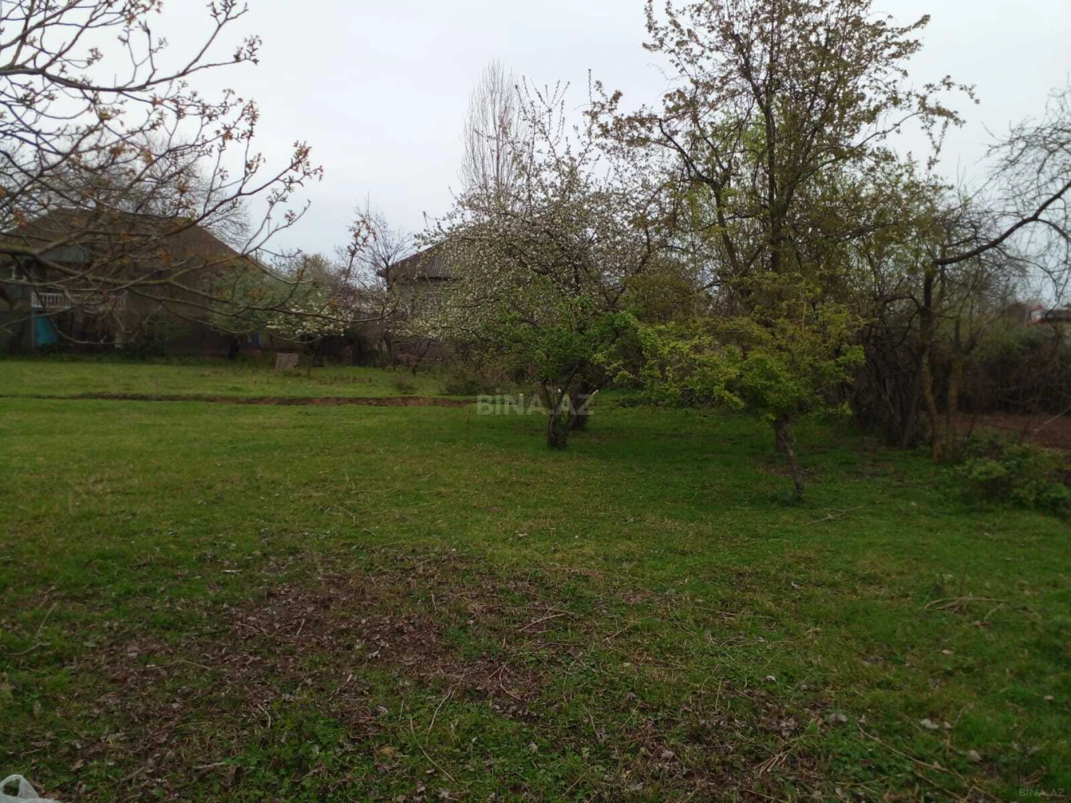 Satılır torpaq sahəsi 30 m²