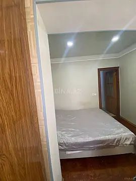 Kirayə verilir 2 otaqlı mənzil 70 m²