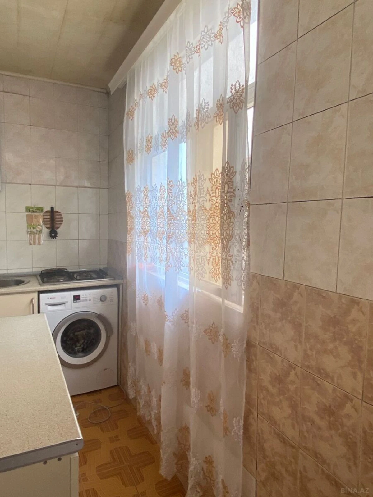 Kirayə verilir 2 otaqlı mənzil 70 m²