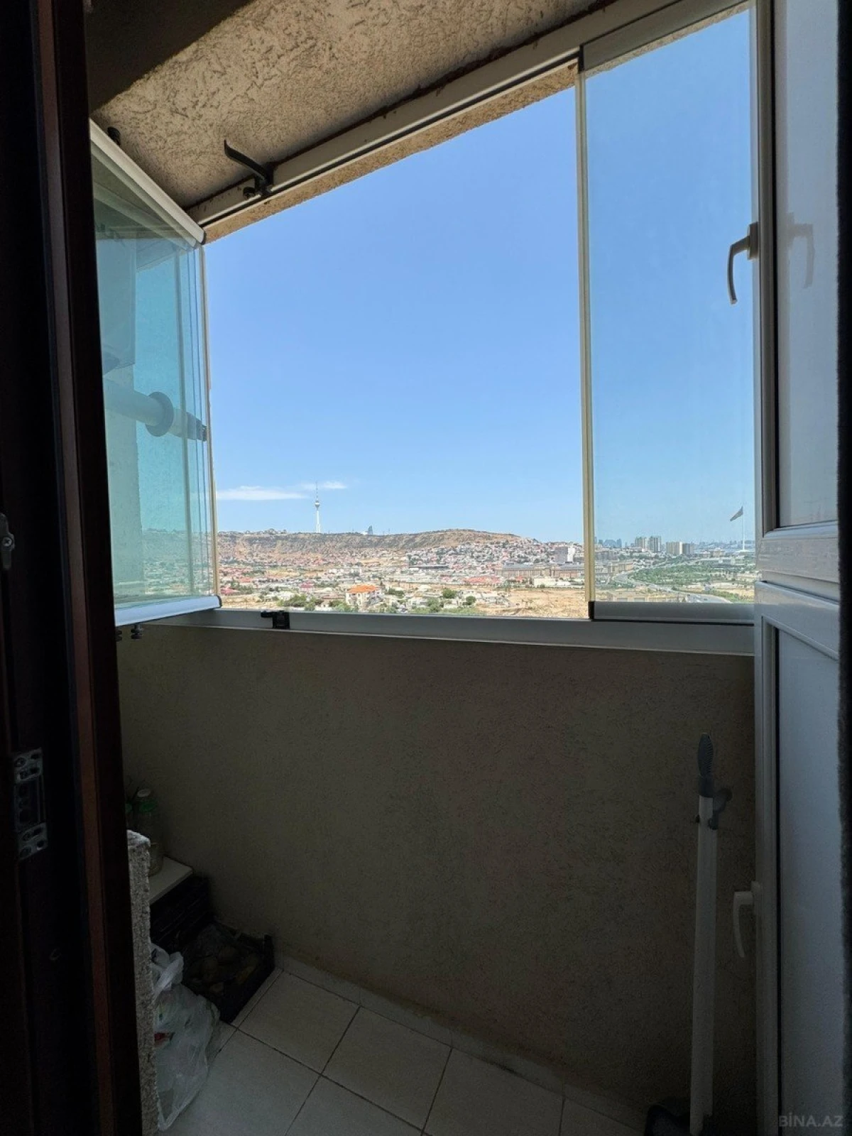 Satılır 2 otaqlı mənzil 80 m²