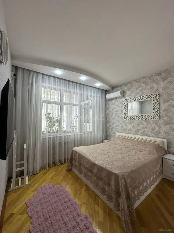 Satılır 2 otaqlı mənzil 61 m²