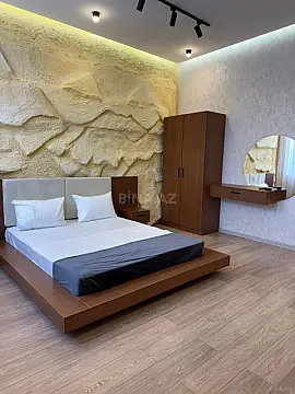 Kirayə verilir 2 otaqlı mənzil 65 m²