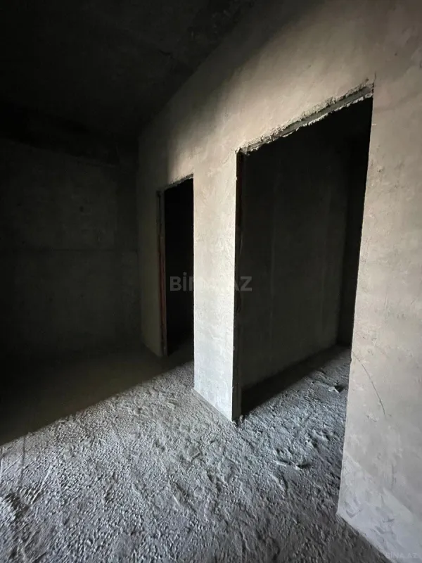 Satılır 3 otaqlı mənzil 140 m²