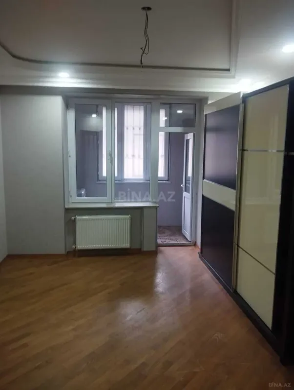 Kirayə verilir 3 otaqlı mənzil 46 m²