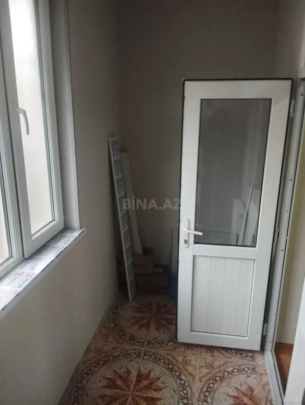 Kirayə verilir 3 otaqlı mənzil 46 m²
