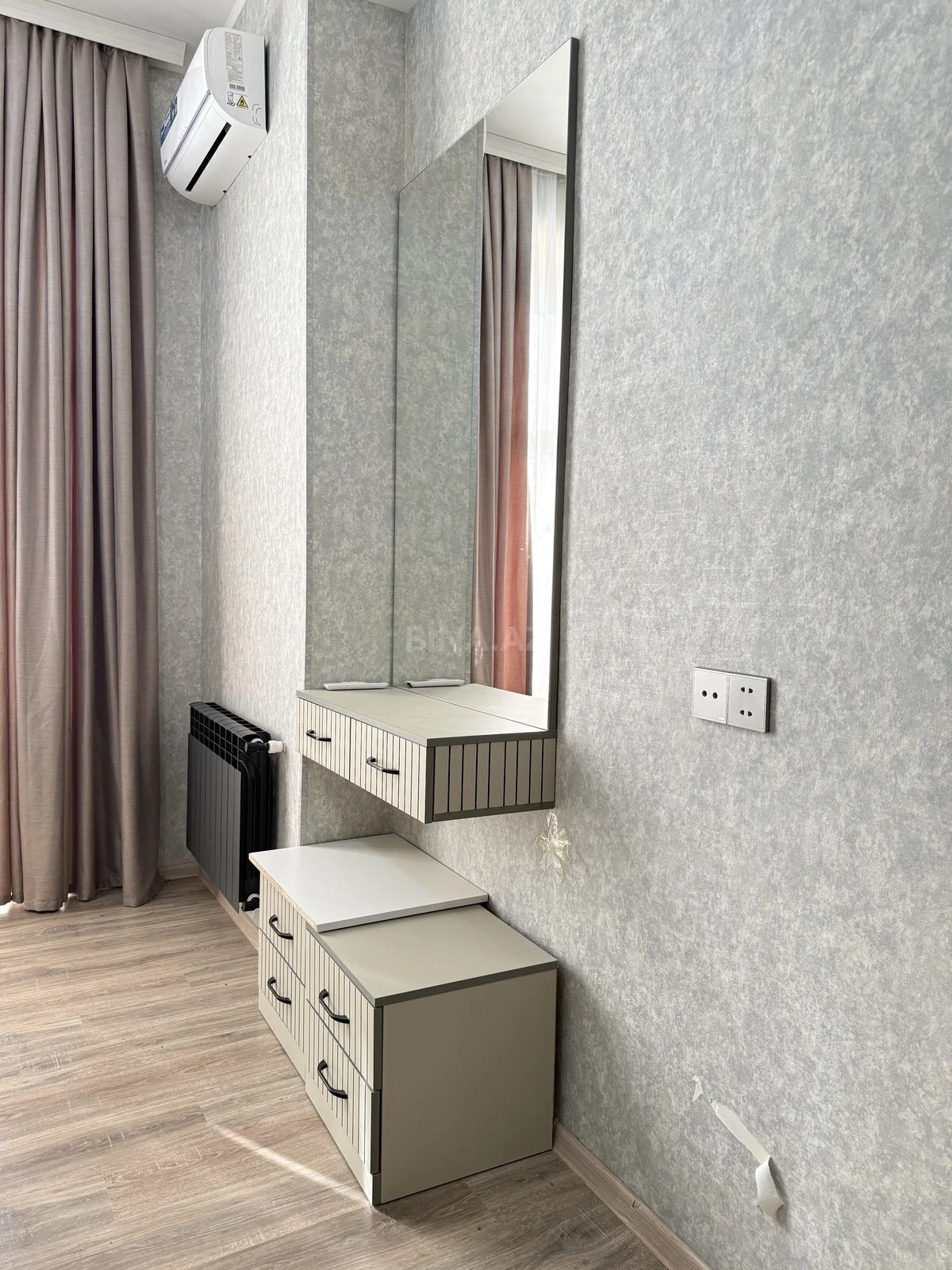 Kirayə verilir 2 otaqlı mənzil 55 m²