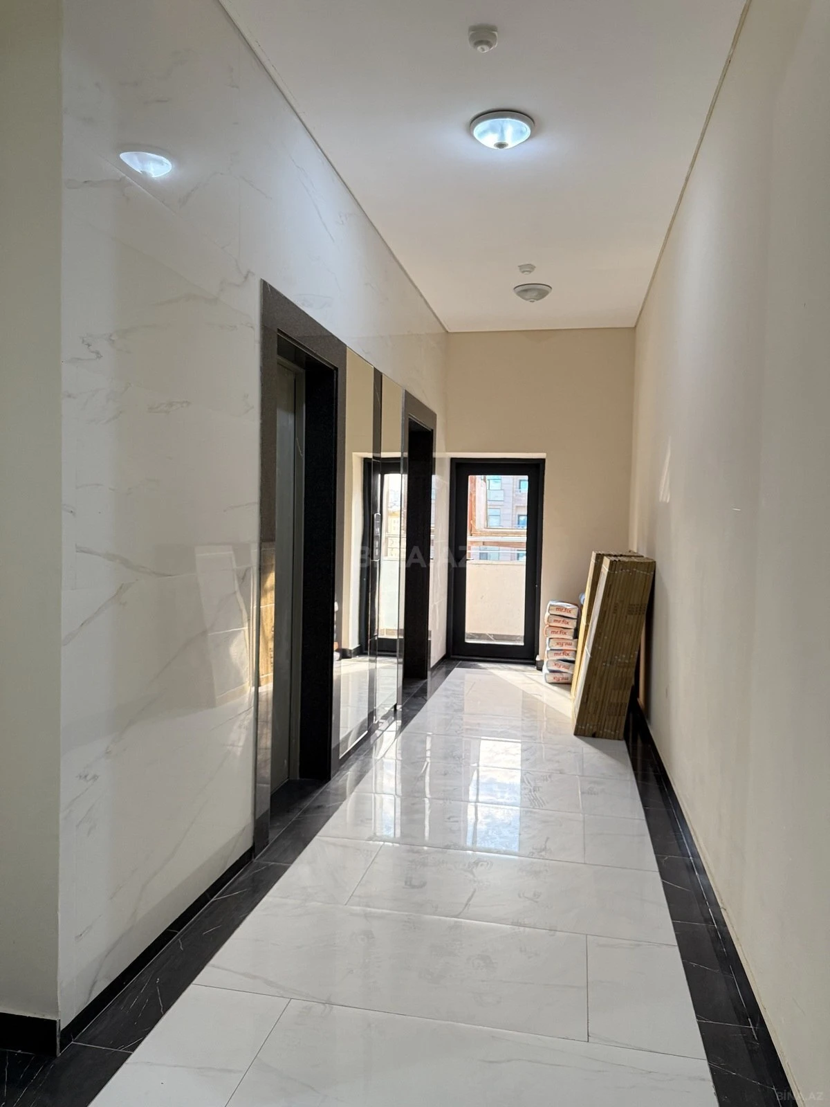 Kirayə verilir 2 otaqlı mənzil 55 m²