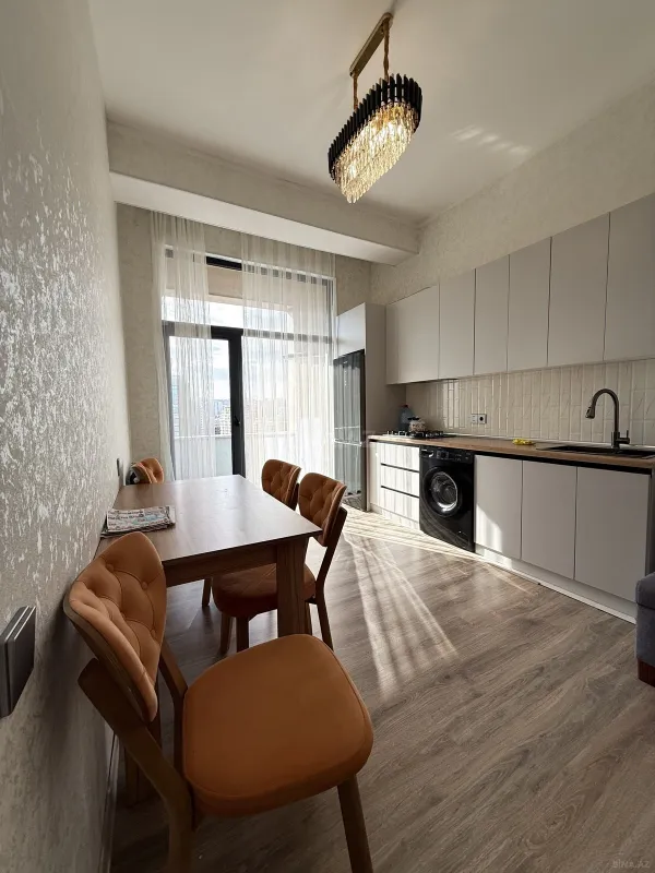 Kirayə verilir 2 otaqlı mənzil 55 m²