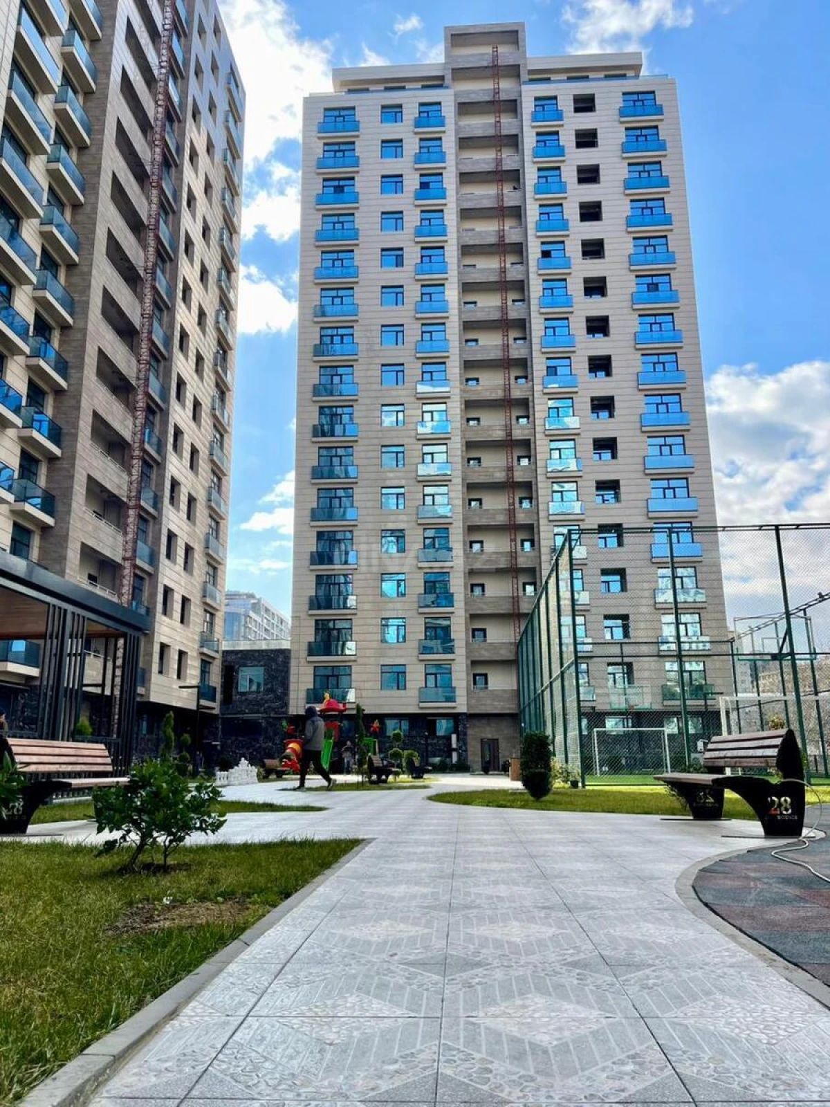 Kirayə verilir 2 otaqlı mənzil 55 m²