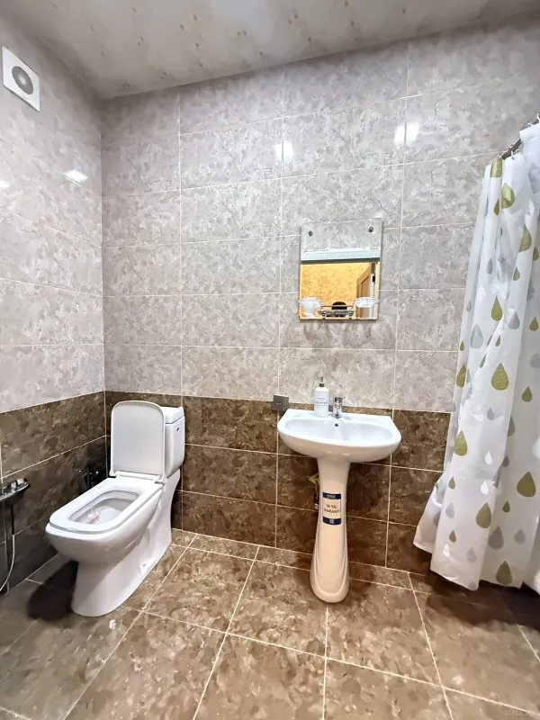 Kirayə verilir 2 otaqlı mənzil 55 m²