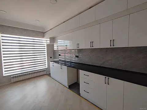 Satılır 4 otaqlı həyət evi 110 m²