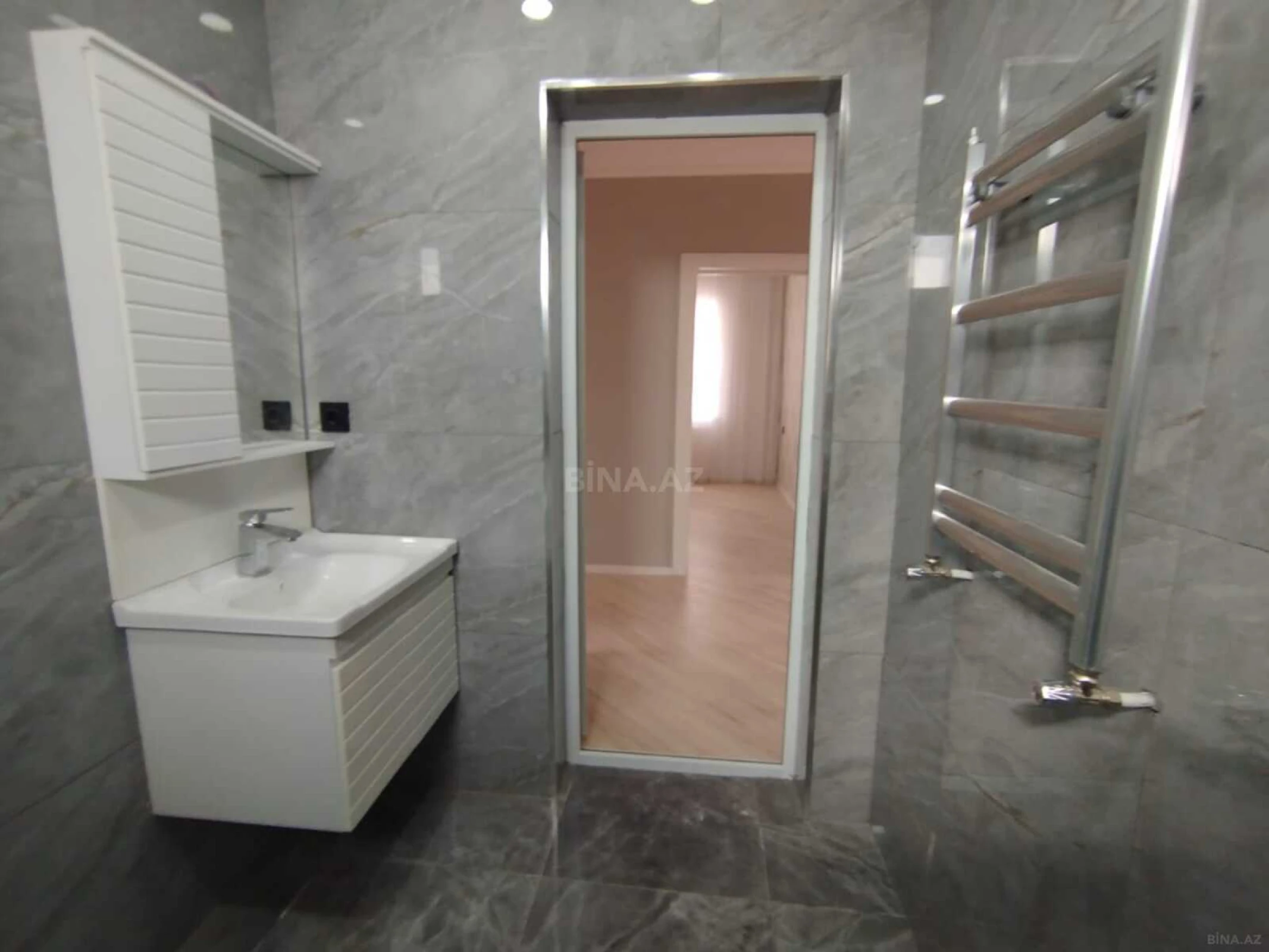 Satılır 4 otaqlı həyət evi 110 m²