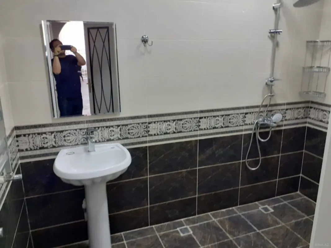 Kirayə verilir 3 otaqlı mənzil 105 m²