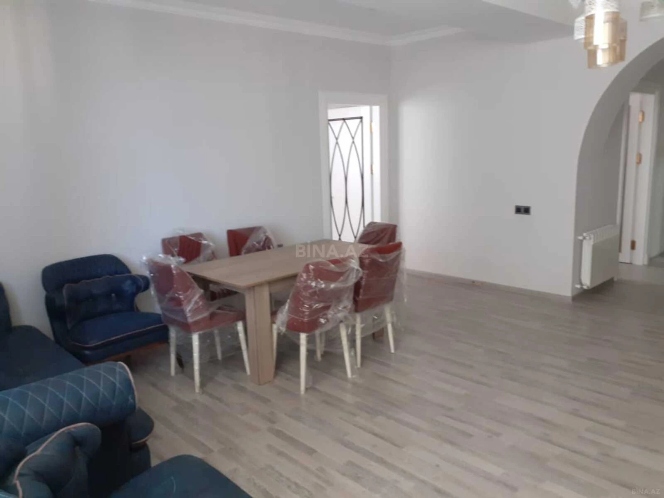 Kirayə verilir 3 otaqlı mənzil 105 m²