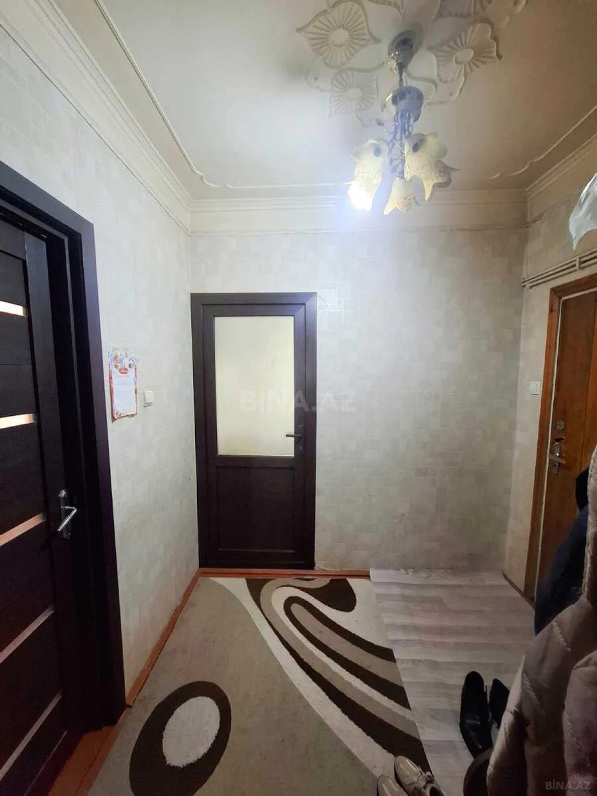 Satılır 2 otaqlı mənzil 57 m²