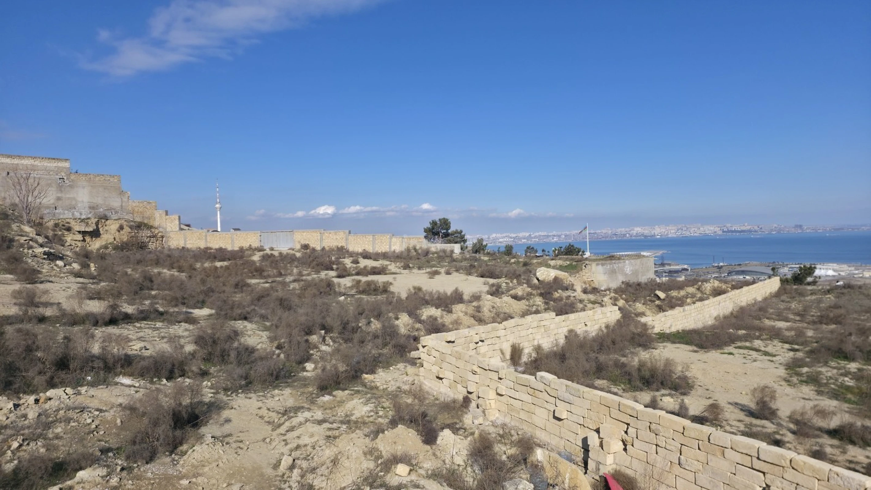 Satılır torpaq sahəsi 18 m²