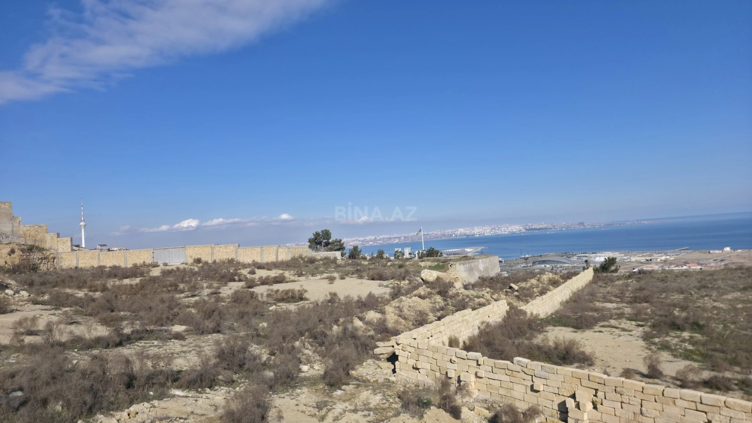 Satılır torpaq sahəsi 18 m²