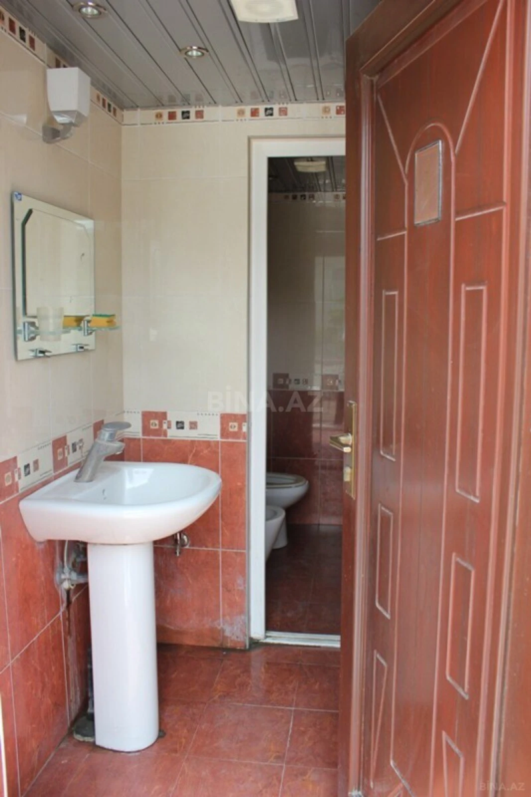 Kirayə verilir 1 otaqlı ofis 15 m²