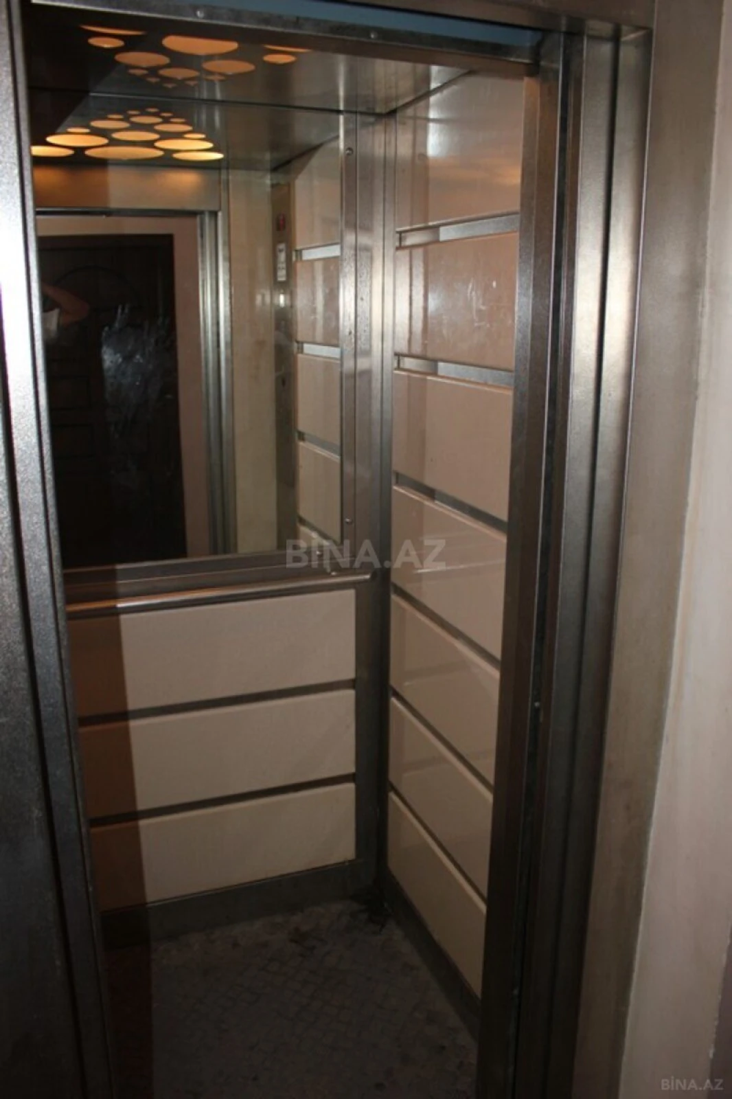 Kirayə verilir 1 otaqlı ofis 15 m²