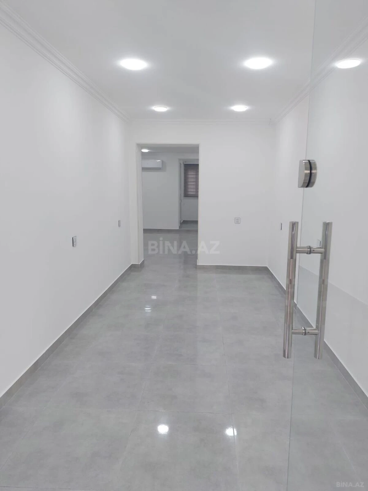 Satılır obyekt 52 m²