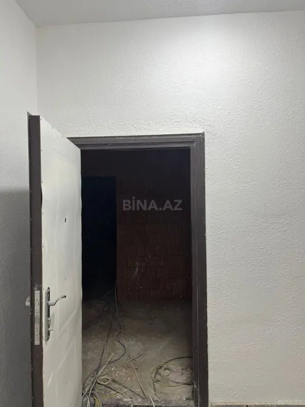 Satılır 2 otaqlı mənzil 91 m²