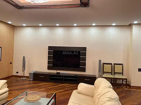 Kirayə verilir 4 otaqlı mənzil 195 m²
