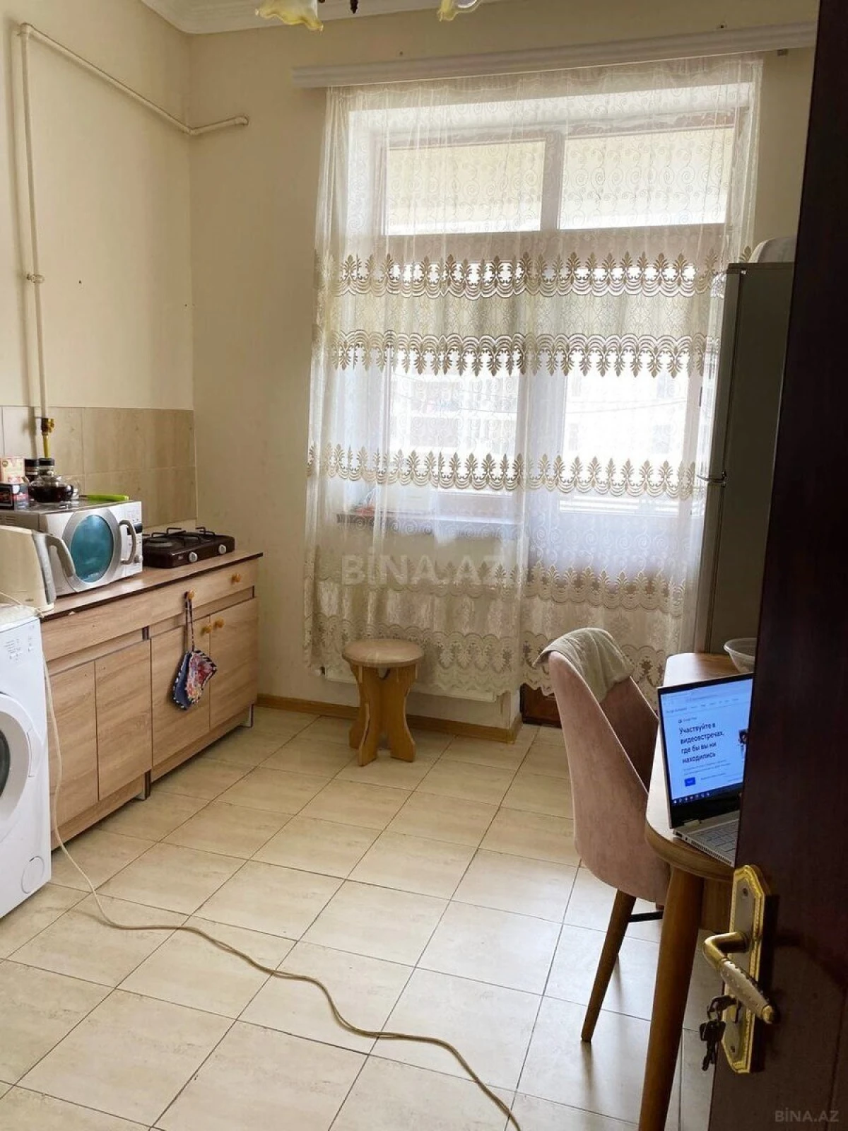 Satılır 2 otaqlı mənzil 73 m²