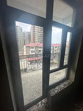 Satılır 3 otaqlı mənzil 143 m²