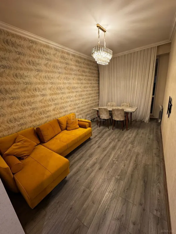 Kirayə verilir 2 otaqlı mənzil 52 m²