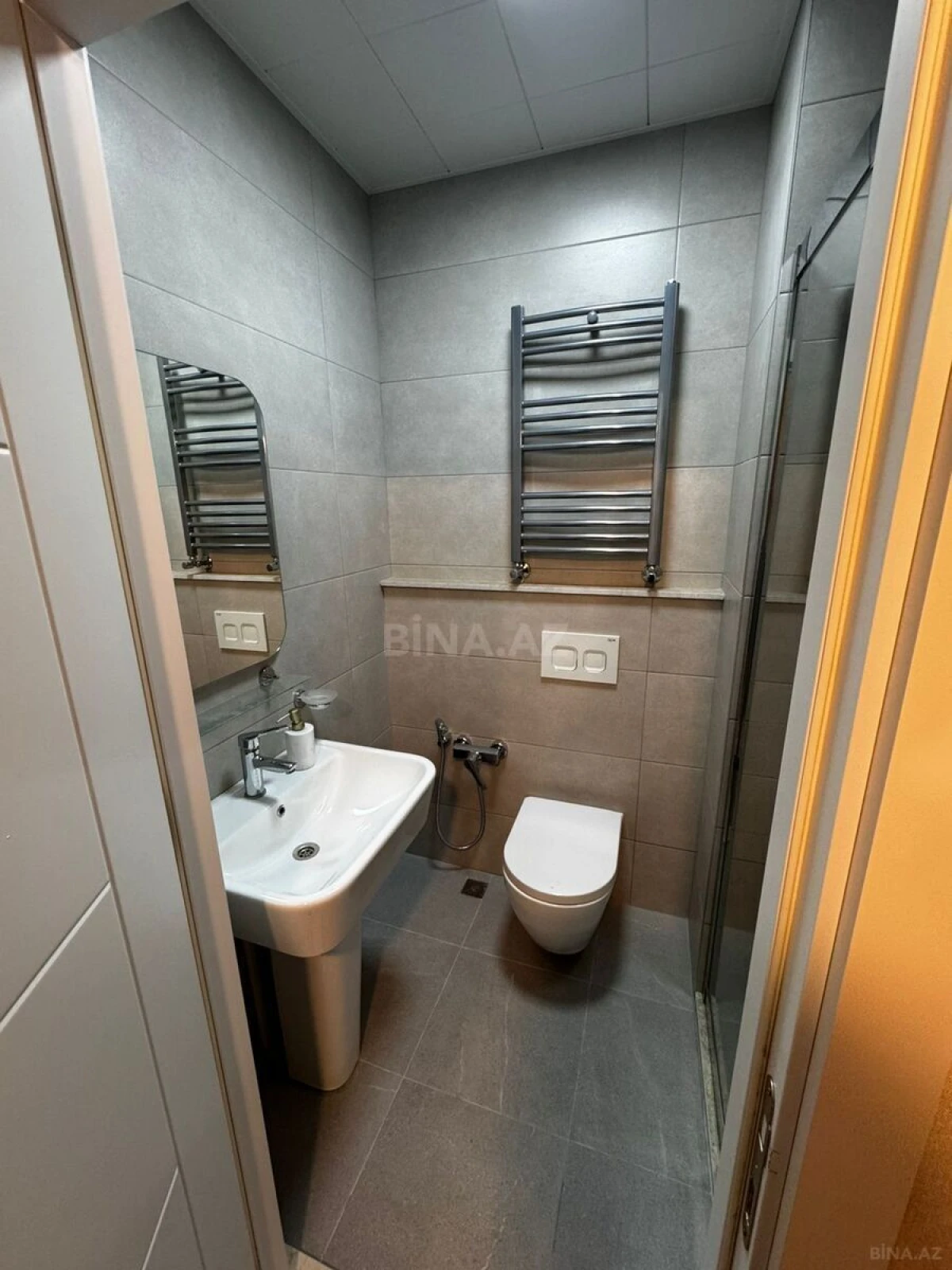 Kirayə verilir 2 otaqlı mənzil 52 m²