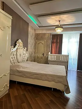 Kirayə verilir 3 otaqlı mənzil 110 m²