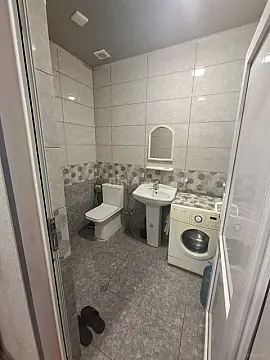 Kirayə verilir 1 otaqlı həyət evi 40 m²