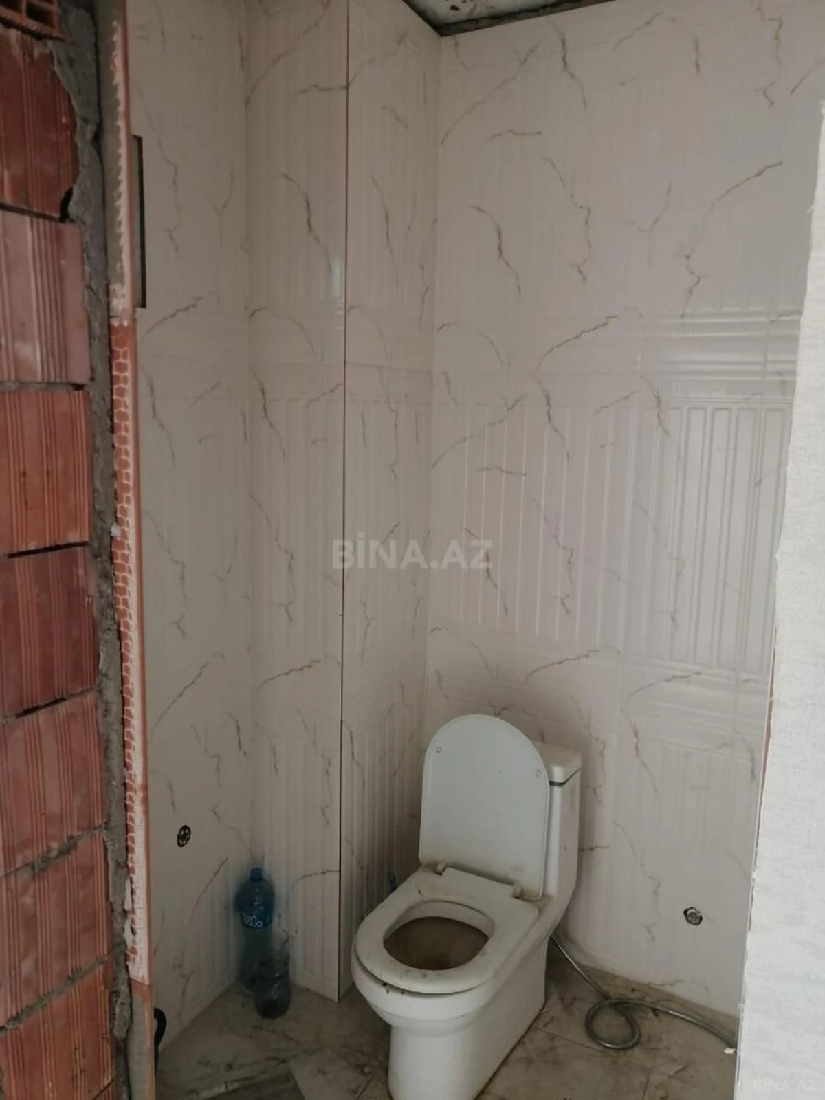 Satılır 4 otaqlı həyət evi 200 m²