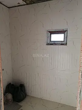 Satılır 4 otaqlı həyət evi 200 m²